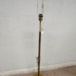 688 1060 FLOOR LAMP